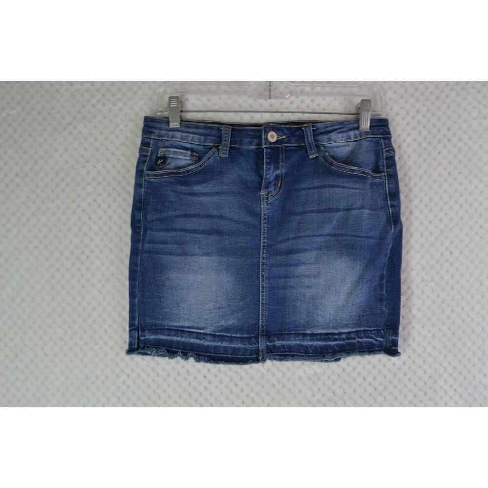 Kancan Women's 7/27 Medium Wash Released Hem Denim Mini Skirt